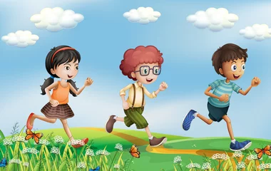  Kinderen rennen in de heuvels © GraphicsRF