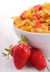 bowl of cornflakes and berries