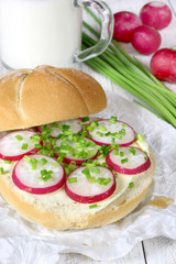 Sandwich with butter, radish and chives