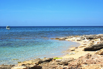 Fototapeta na wymiar Wybrzeże na Sardynii