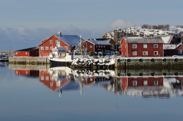 Fototapeta na wymiar Laukvik portu