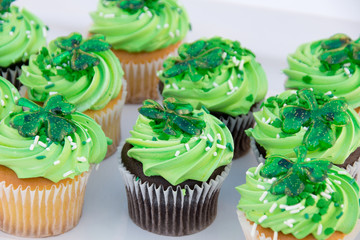 St. Patrick cupcakes