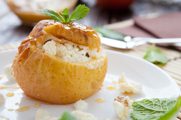 sweet apple with curd baked in the oven