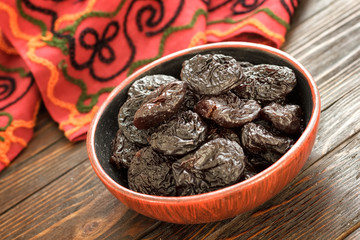 Prune