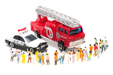消防車とパトカーと人の群集 © beeboys