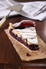 blaubeerkuchen mit puderzucker