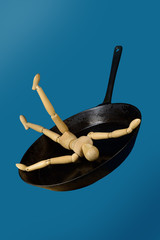 In die Pfanne gehauen, h.