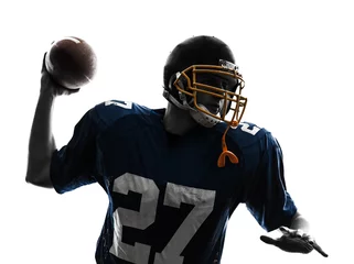 Foto op Plexiglas quarterback american throwing football player man silhouette © snaptitude