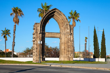 Fototapeta premium arc gate of the Carmelite Convent