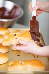 osterhasen aus hefeteig