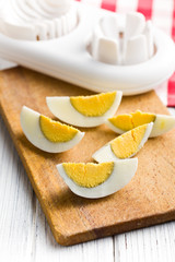 sliced ​​boiled egg