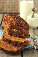 Whole-Grain Cake Loaf