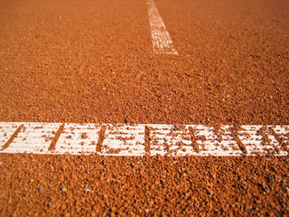 Tennisplatz Linie mit Ball 75