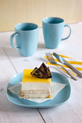bavaroise cake with lemon jelly