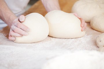 b&auml;cker knetet teig