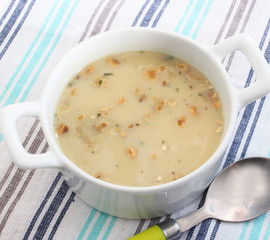 Pilzsuppe