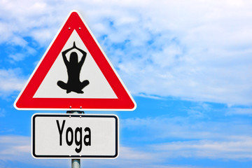 Schild Yoga 