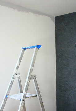 escabeau pour peindre les murs