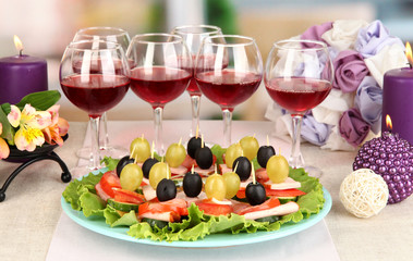 Canapes and wine in restaurant
