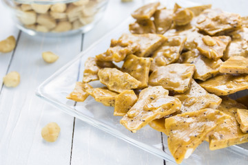 Kona Coffee Macadamia Nut Brittle