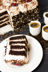 Tiramisu cake