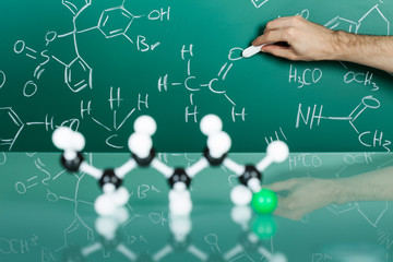 Model of molecular structure