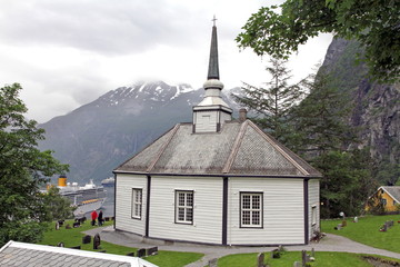 Fototapeta na wymiar Geiranger church and cemeteries Norway.