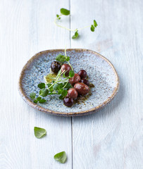 Marinated kalamata olives with oregano