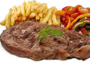 Filete con patata y pimientos.