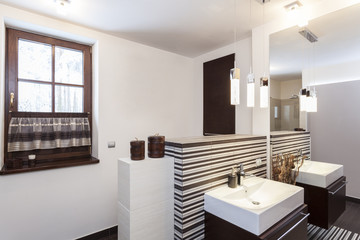 Grand design - Original bathroom