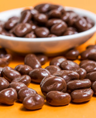 chocolate raisins