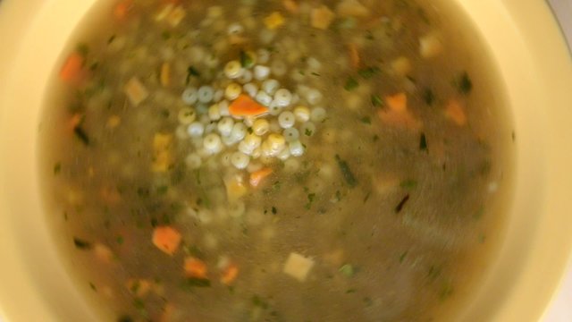 Sopa de fideos con verduras 야채 국수 스프