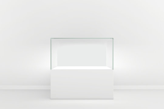 Empty Glass Showcase For Exhibition