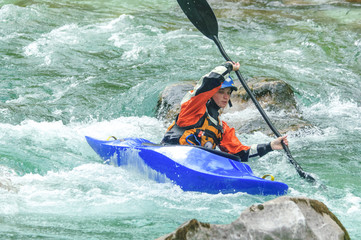 souverän unterwegs im Wildwasser
