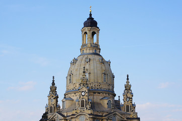 Fototapeta na wymiar Frauenkirche w Desden