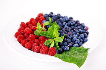 Raspberry and blueberry with mint