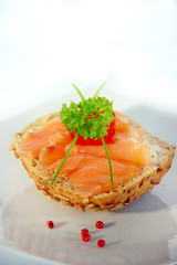 Lachsbrötchen