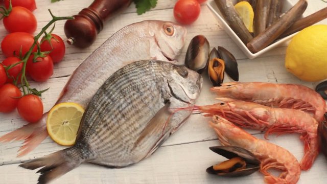 fish, mollusk and crustacean selection