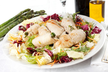meat rolls stuffed with asparagus