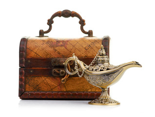 chest and aladin lamp