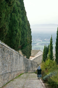 Assisi. Ora della messa a San Damiano
