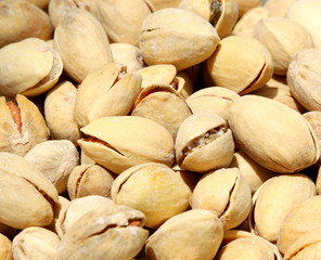 A heap of shelled pistachios