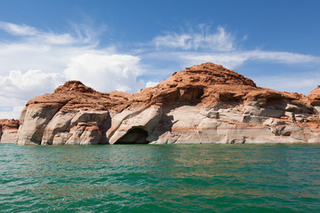Fototapeta na wymiar Lake Powell, in Glen Canyon in Utah and Arizona