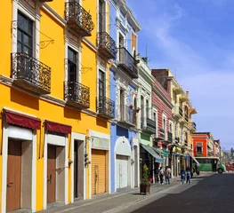 Zelfklevend Fotobehang rue de Puebla © photlook