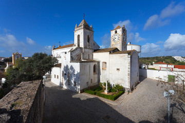 Fototapeta na wymiar Church of Tavira city, Portugal