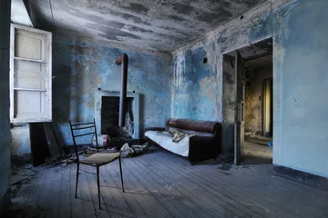 Selbstklebende Fototapete Alte verlassene Gebäude Altes verlassenes Zimmer