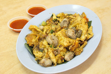 Naklejka premium Southeast Asian Fried Baby Oyster Omelette