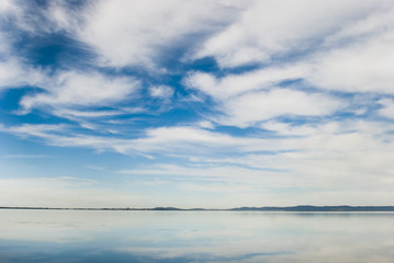Obraz premium Heavy clouds on the sea