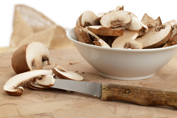 Braune Champignons