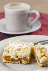Apricot crumble cake